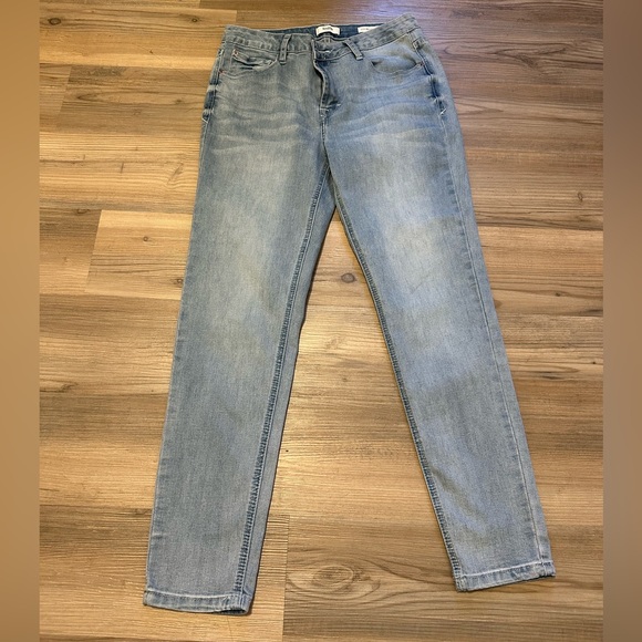 Kensie Women's Light Blue Straight Leg Jeans - Picture 1 of 4